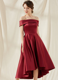 Off shoulder satin red coctail dress