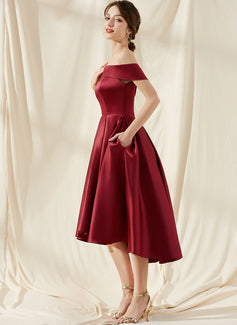 Off shoulder satin red coctail dress