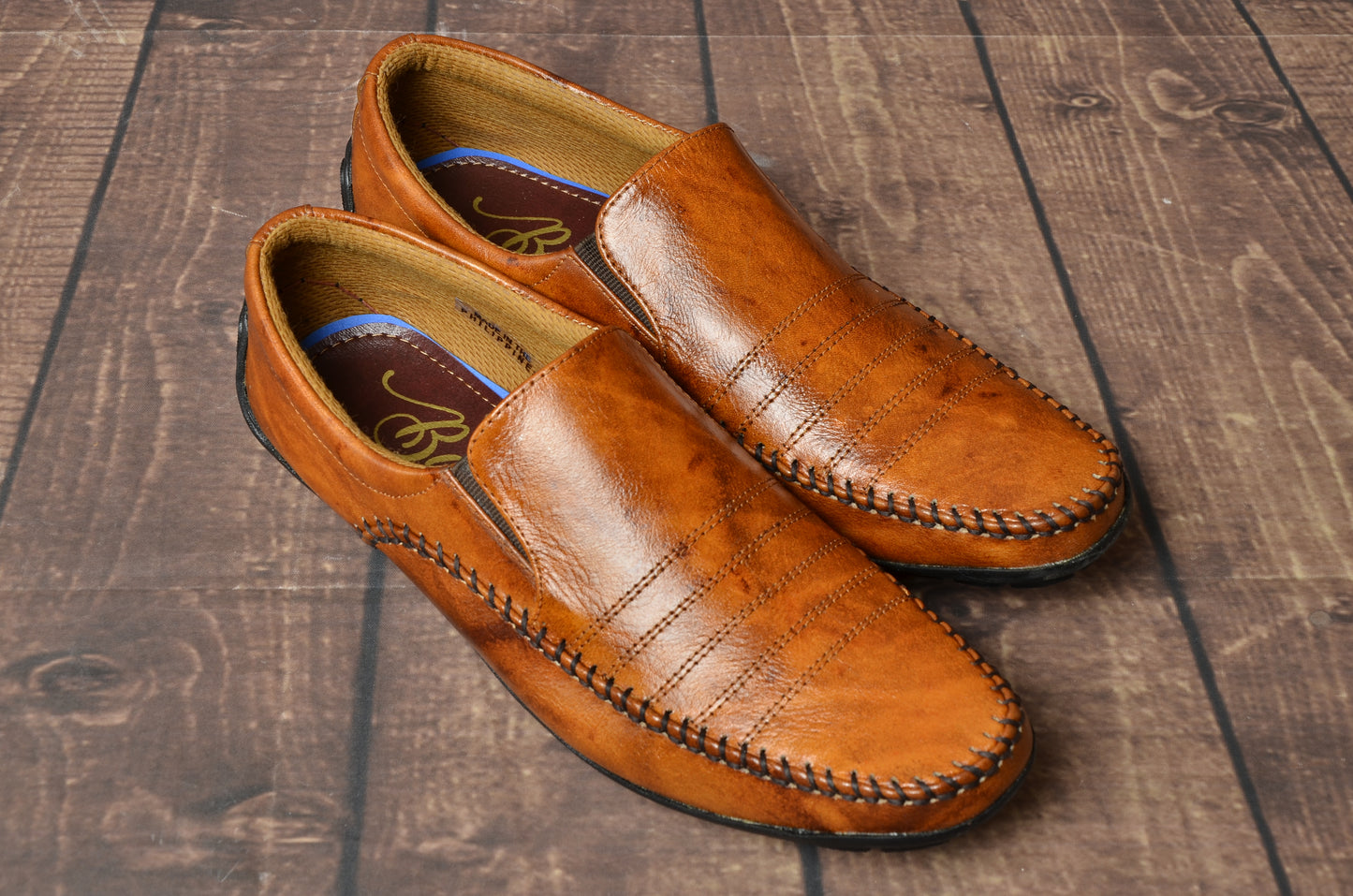 Men loafer with Stitch Front