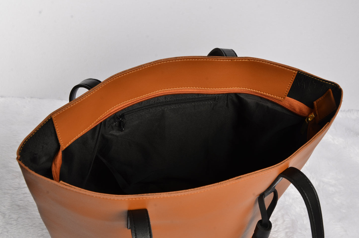 Tote Bag with Tassel